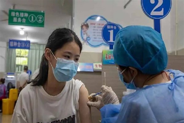 12-17 yaş arası 95 milyon Çinli çocuk Kovid-19 aşısı oldu