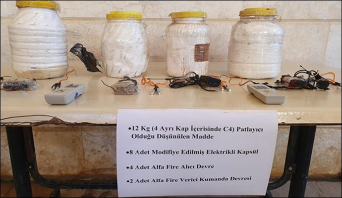 12 kilogram C4 patlayıcı ele geçirildi