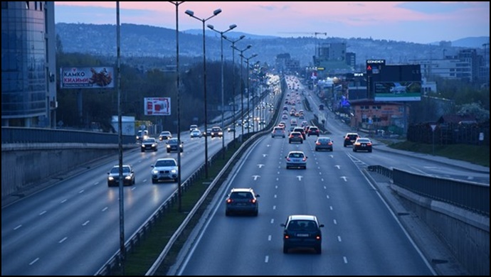 Ticaret Bakanlığı: Yabancı plakalı taşıtların ülkemize giriş işlemleri artık daha hızlı