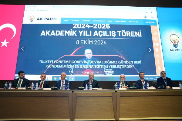 Cumhurbaşkanı Erdoğan'ın başkanlığında AK Parti MKYK toplandı