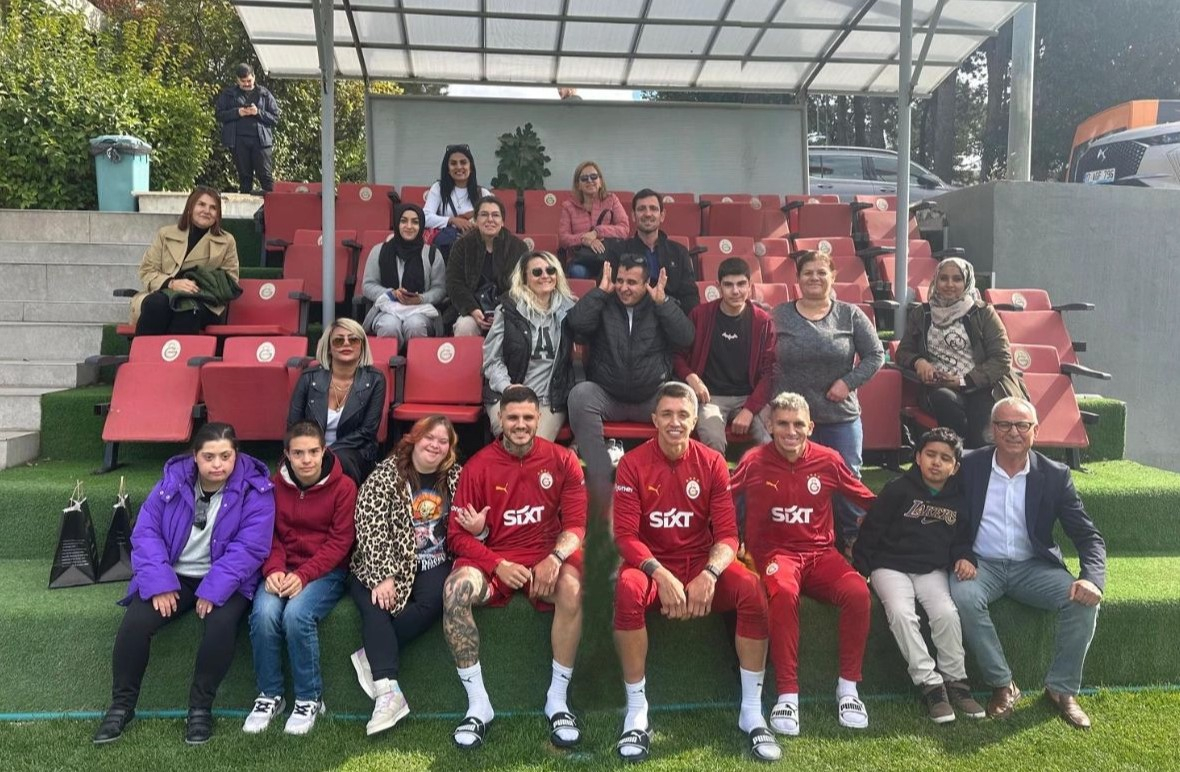 Edirneli Özel Gereksinimli Sporcular, Edirne ASKF ve Galatasaray Spor Kulübü'nü Ziyaret Etti