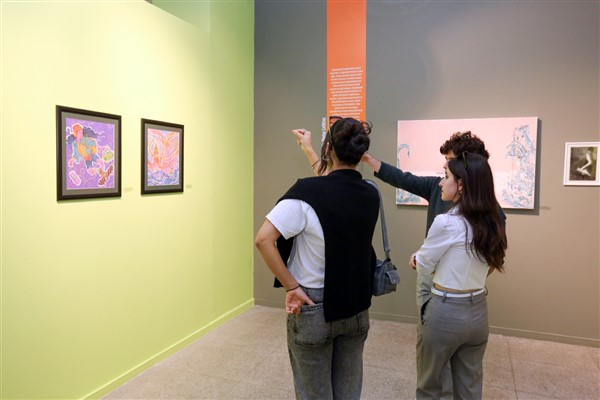 ‘Çizgi Dışı’ sergisi Küçükçekmece'de sanatseverlerle buluştu