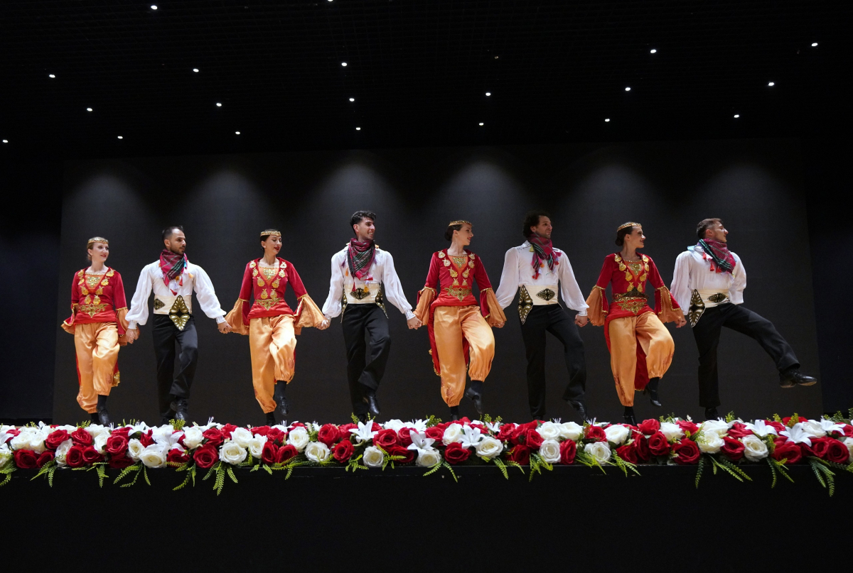 Beylikdüzü'nde Cumhuriyet Resepsiyonu düzenledi