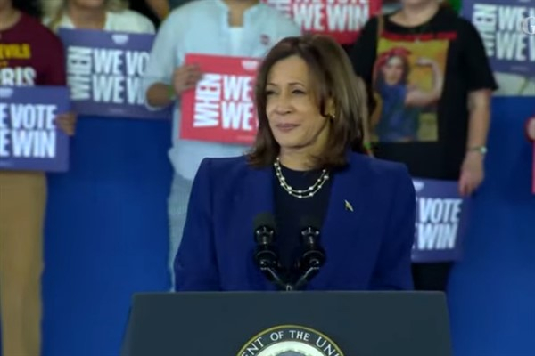 Harris: Trump'ın kadınlar hakkındaki yorumları ''herkesi rahatsız ediyor''