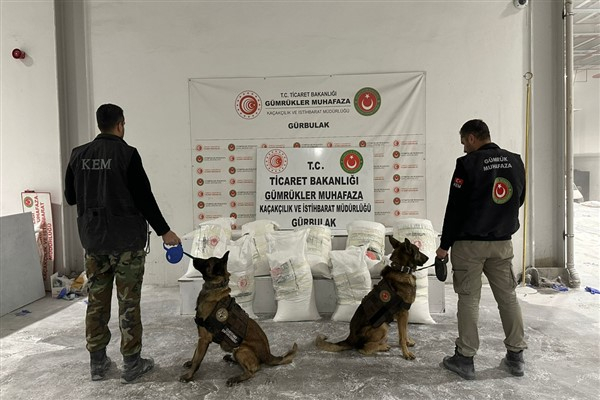 Gürbulak Sınır Kapısı'nda 4.5 tonu aşkın uyuşturucu madde ele geçirildi