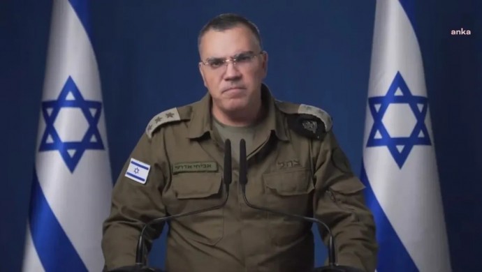 İsrail, Şam'da istihbarat birimlerini vurdu