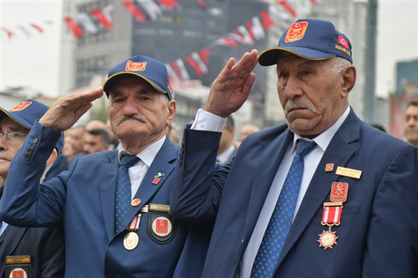 Atatürk vefatının 86. yıl dönümünde Esenyurt’ta anıldı