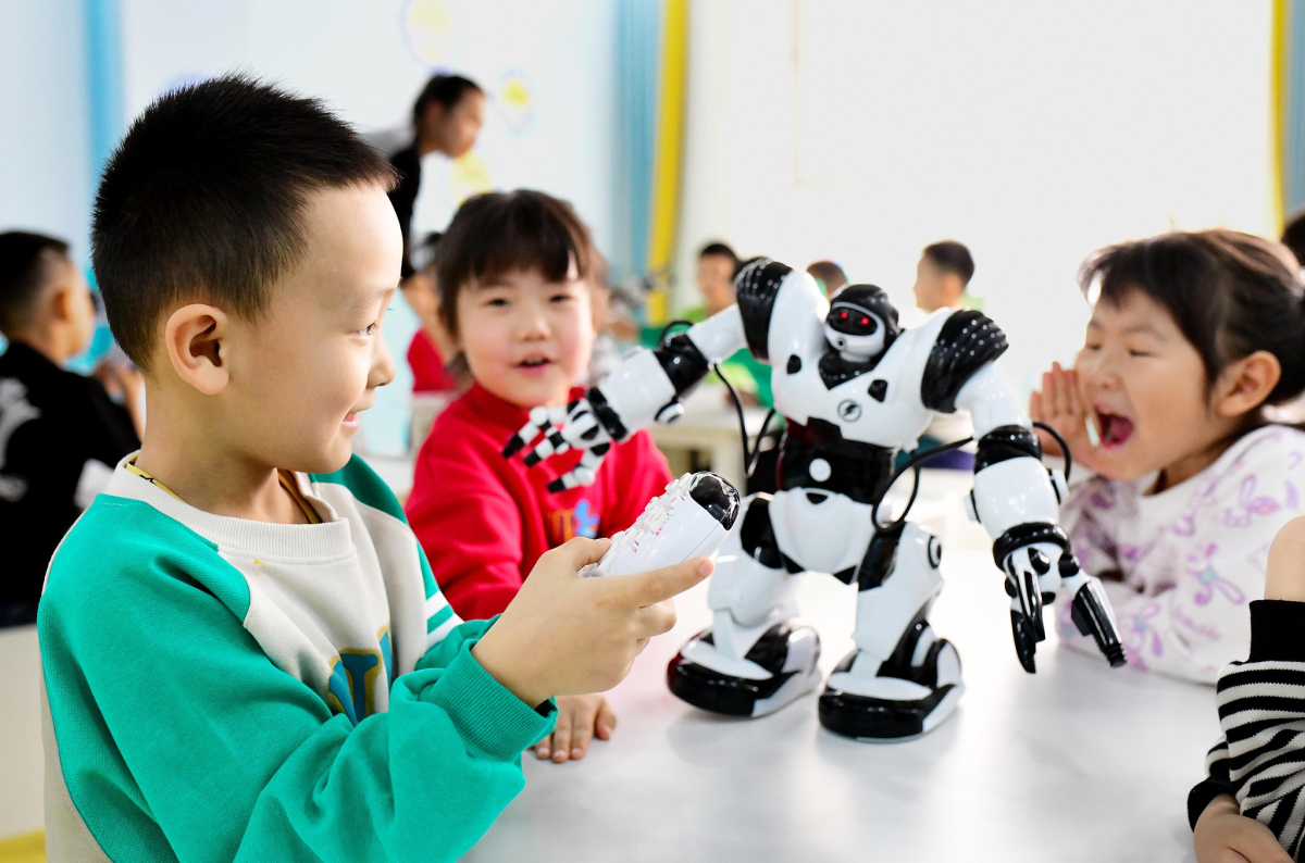 Çin'de okul öncesi eğitime destekler artıyor