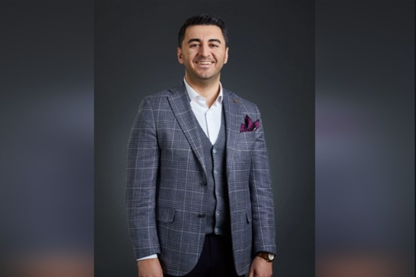 Avşar: Daha başkanlık, ‘cemevleri Alevilerin ibadethanesidir’ bile diyemiyor