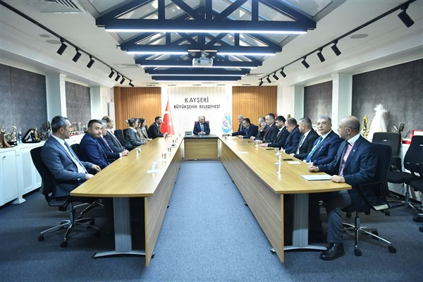 Başkan Büyükkılıç, MHP Heyetini ağırladı