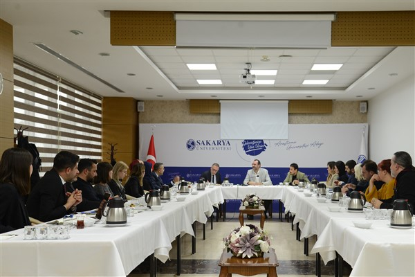 Sakarya Üniversitesi ile İl Milli Eğitim Müdürlüğü arasında projeler görüşüldü