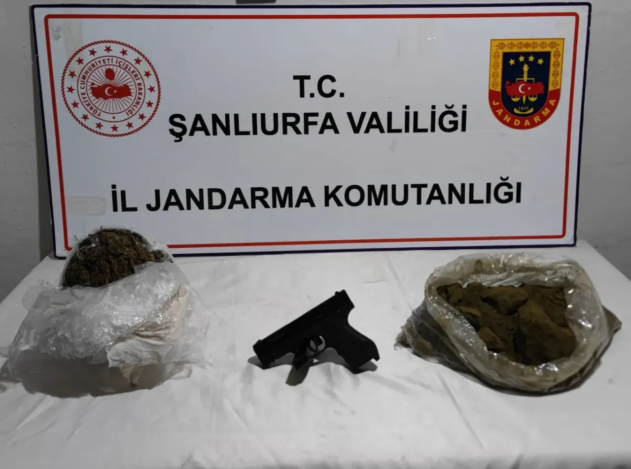 Şanlıurfa'da uyuşturucu operasyonu: 3 gözaltı