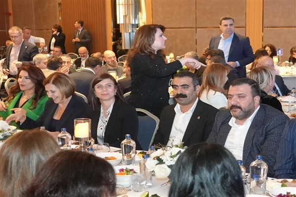 DBB Eşbaşkanları, &Prime;Küresel Riskler Yerel Çözümler&Prime; 20. Yıl Zirvesi’nin galasına katıldı