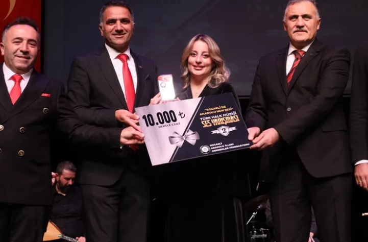 Halk Müziği Yarışmasında Unutulmaz Final