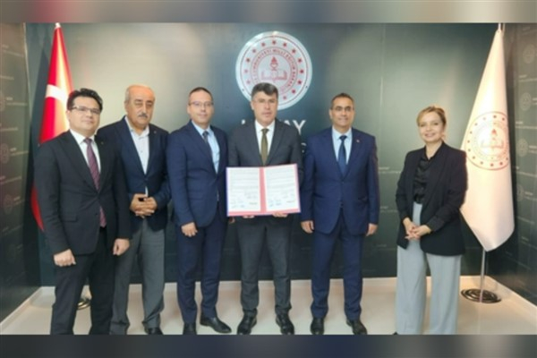 Defne'de maaş promosyonu protokolü imzalandı