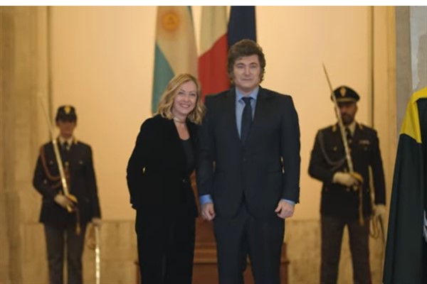 Arjantin Devlet Başkanı Milei'ye İtalyan vatandaşlığı verilmesi öfkeye yol açtı