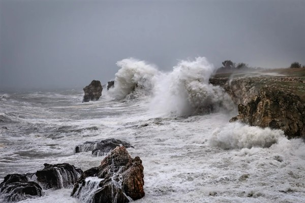 Meteorloji'den denizlerde fırtına uyarısı