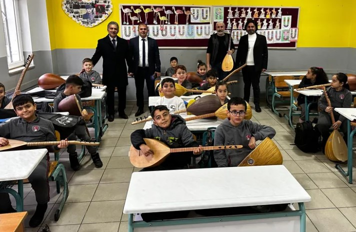 Gemlik'te Çocuklar Sanat ve Sporla İç İçe