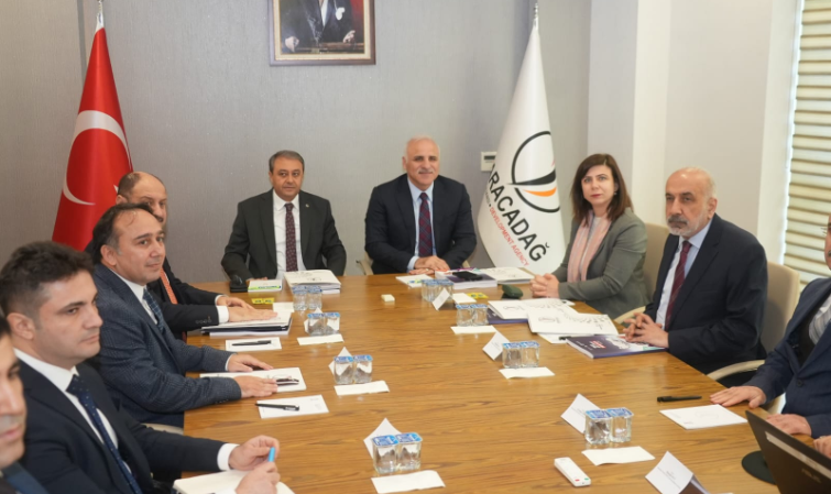 Eş Başkan Bucak, Karacadağ Kalkınma Ajansı Yönetim Kurulu Toplantısına katıldı