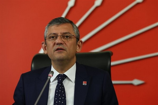 CHP Genel Başkanı Özel'den Ferdi Tayfur için başsağlığı mesajı