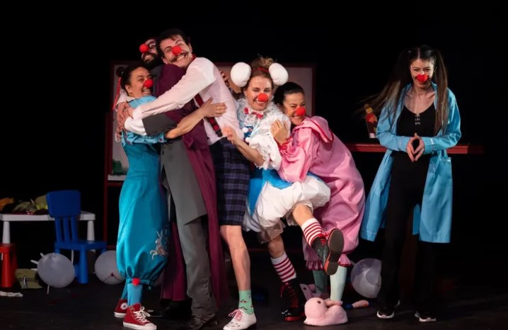 İzmir Şehir Tiyatroları, Sezonun İlk 3 Ayında 17 Bin Seyirciye Ulaştı