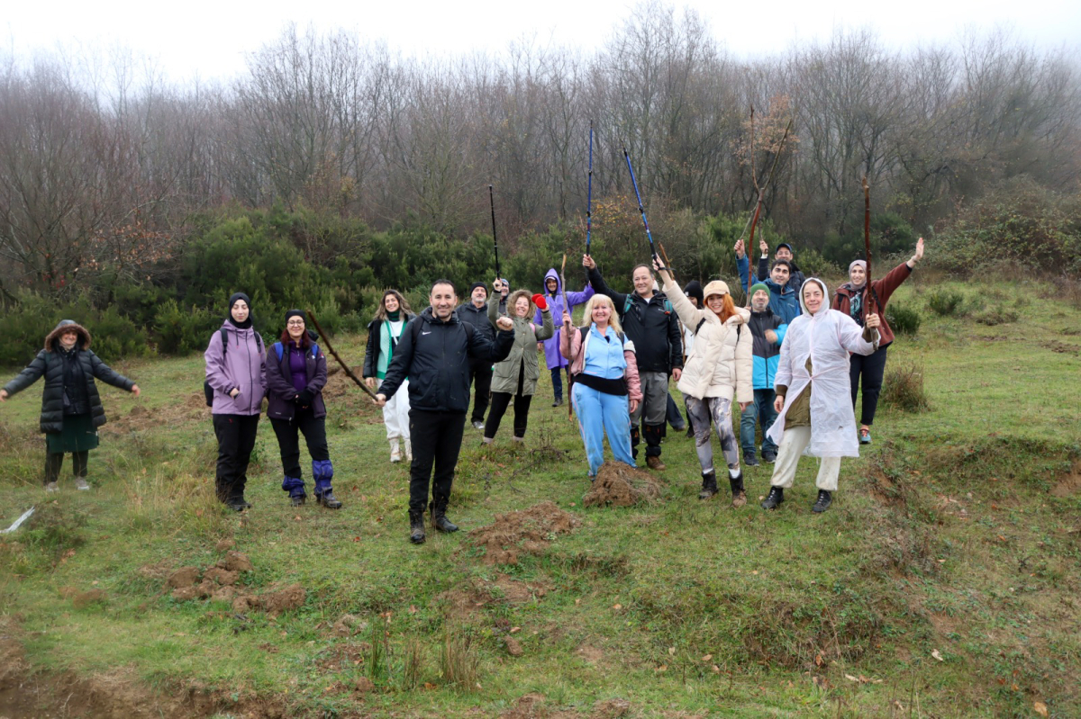 Yalova Belediyesi ve YAGEF tarafından Doğa Yürüyüşü ve Fotoğraf Turu düzenlendi