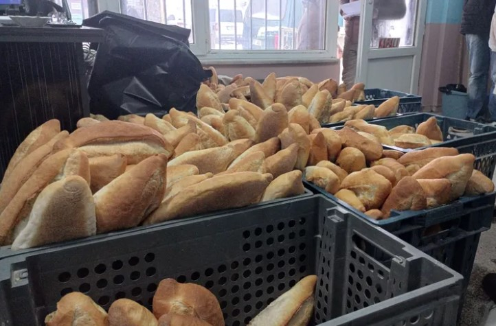 Edirne Keşan'da Binlerce Ekmek İhtiyaç Sahiplerine Dağıtıldı