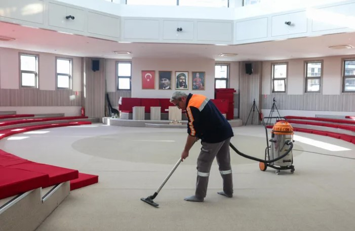 İstanbul Bakırköy'de İbadethaneler İçin Temizlik Seferberliği Başlatıldı