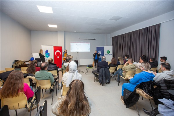 Bursa'da &Prime;İnovasyon Yönetim Sistemi Farkındalık Eğitimi&Prime; düzenlendi