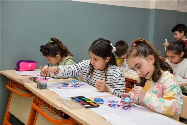 Esenyurt Belediyesi'nden çocuklar özel atölyeler