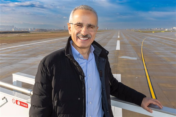 Bakan Uraloğlu, Alev Alatlı’yı andı