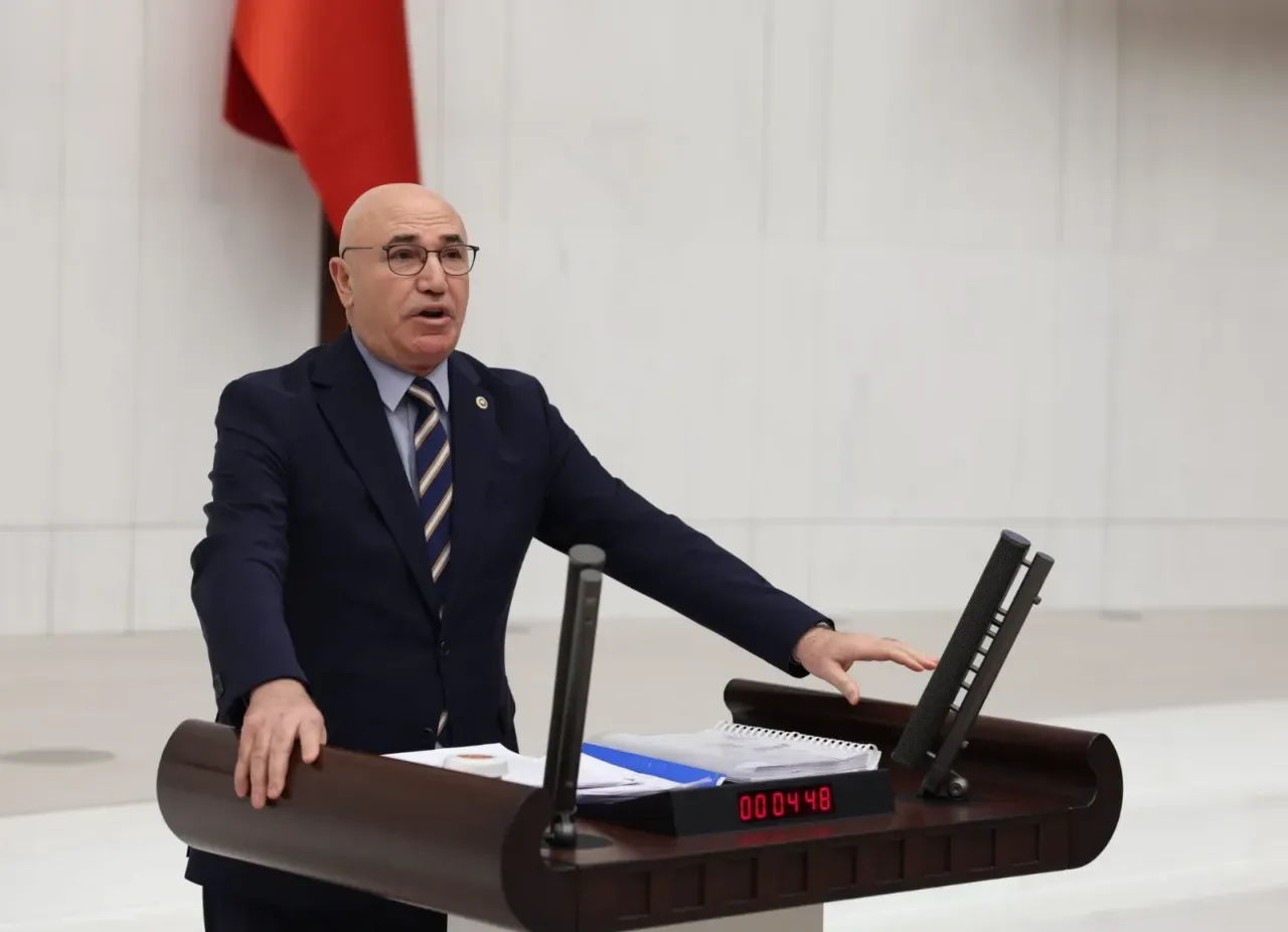 Urfa'daki deprem konutlarında sorumluluk karmaşası!