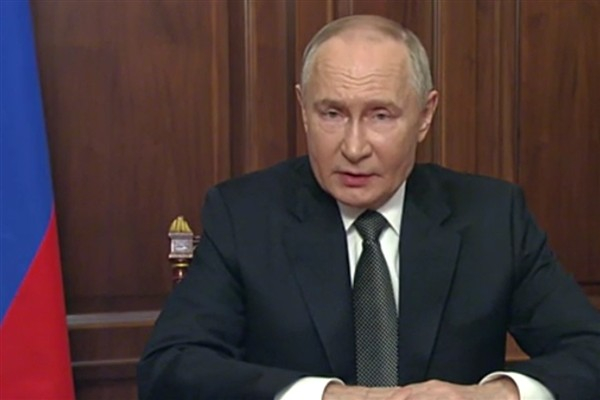 Putin, Ukrayna'dan yapılan suç teşkil eden aramaların engellenmesini emretti