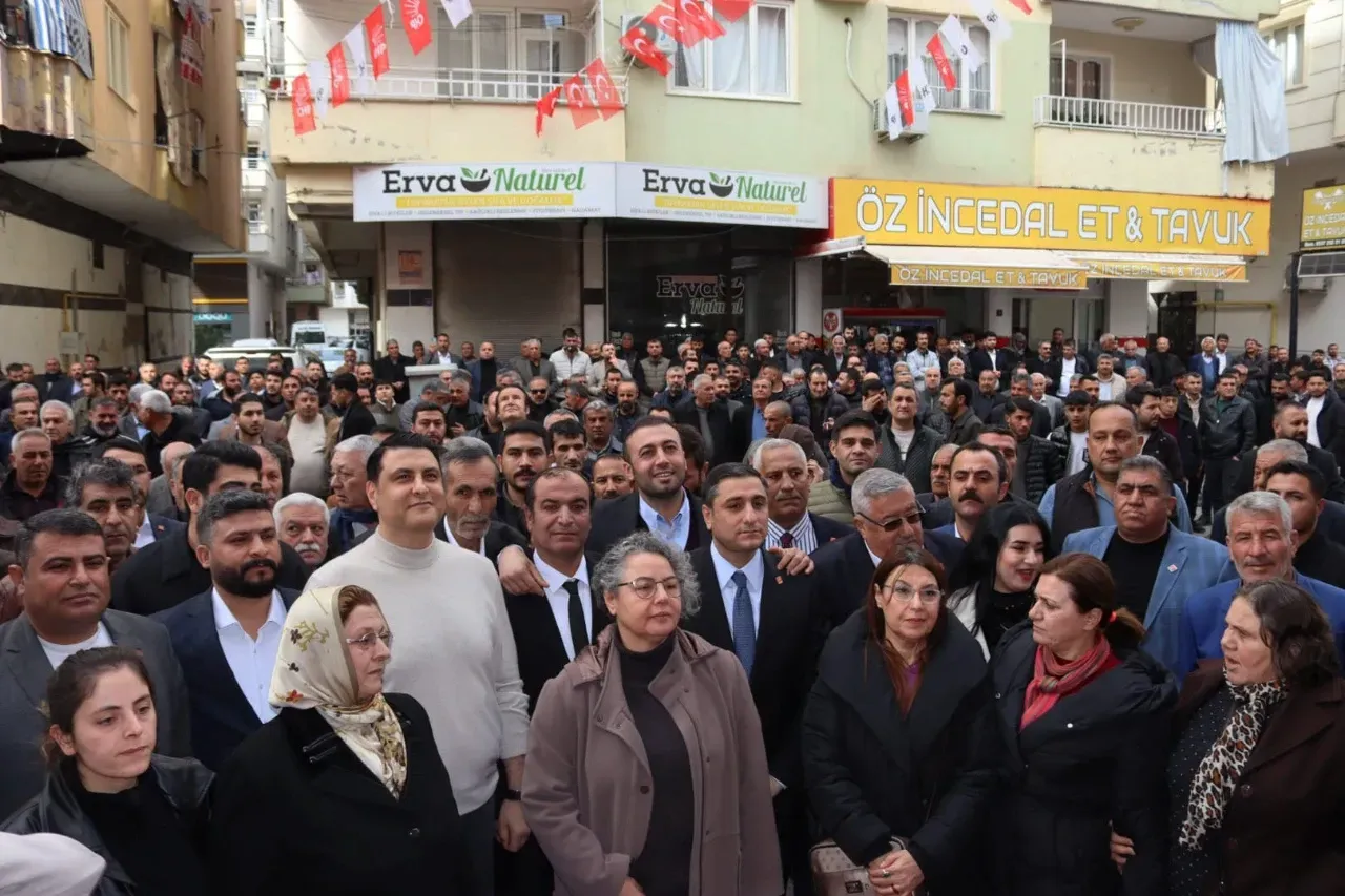 CHP Birecik İlçe Başkanlığı Yeni Hizmet Binasını Açtı