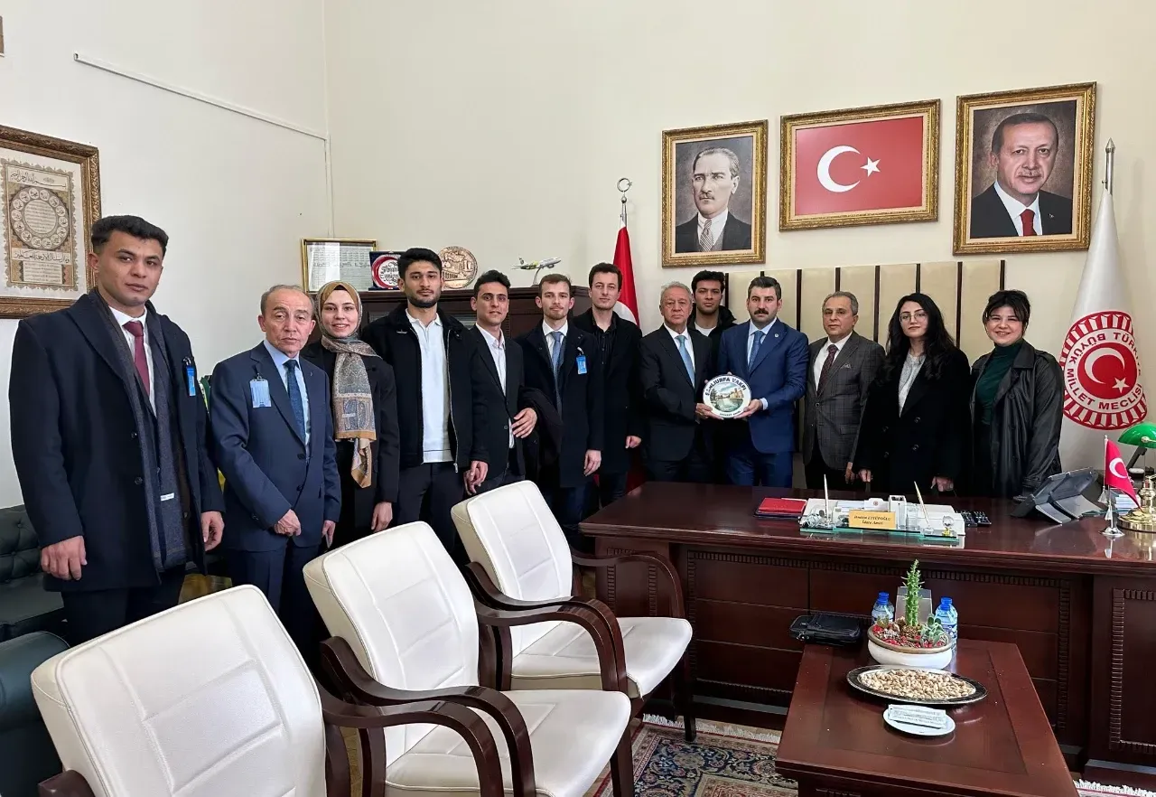 Şanlıurfa Vakfı'ndan TBMM İdare Amiri İbrahim Eyyüpoğlu'na Ziyaret