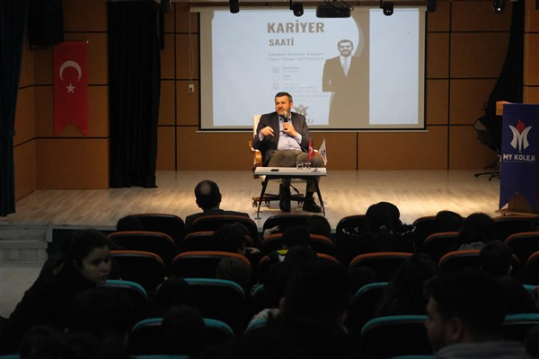 Başkan Çetinkaya, Kariyer ve Gelişim Saati programına konuk oldu