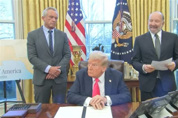 ABD ile nadir metaller anlaşmasına karşı Kiev'de protesto düzenlendi