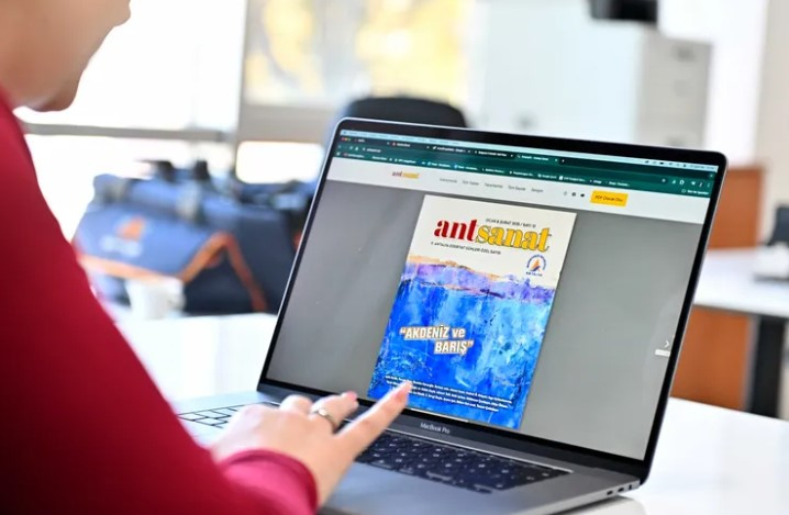 AntSanat Sanatseverlerle Kendi Web Sitesinde Buluşuyor