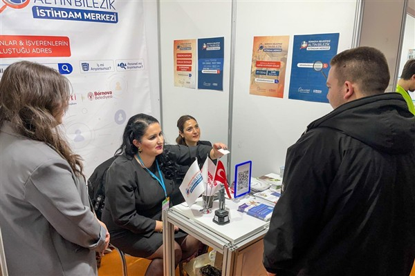 Bornova Belediyesi, EGEKAF 2025’te gençlerle buluştu