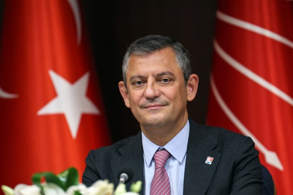 CHP Genel Başkanı Özel, Ankara'da düzenlenen iftar programına katıldı