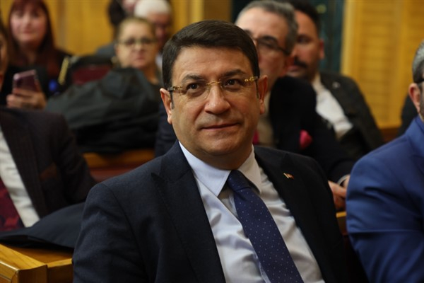 Şahin: Kaç kişi “Sosyal Hizmet Personeli” unvanıyla kadroya geçirilecektir?