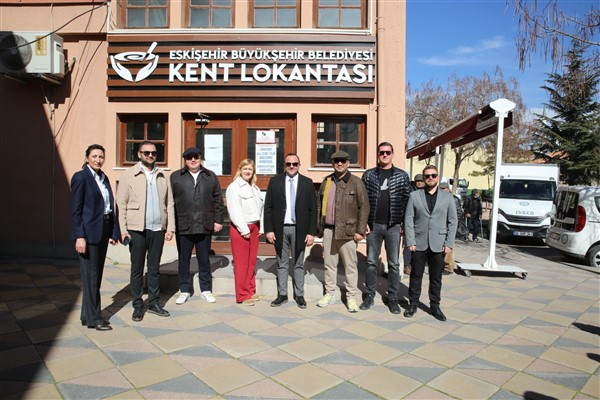 Eskişehirspor'dan askıda yemek uygulamasına destek