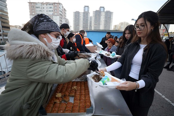Yenimahalle'de Ramazan ayı boyunca mahalle iftarları düzenleniyor