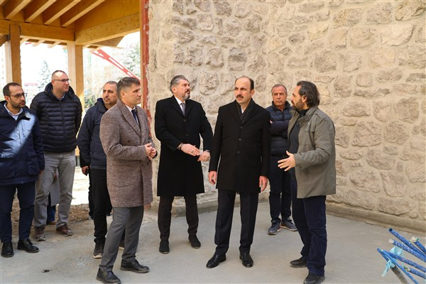 Başkan Altay: Türkiye’nin örnek kütüphanelerinden birisini Konya’da inşa ediyoruz