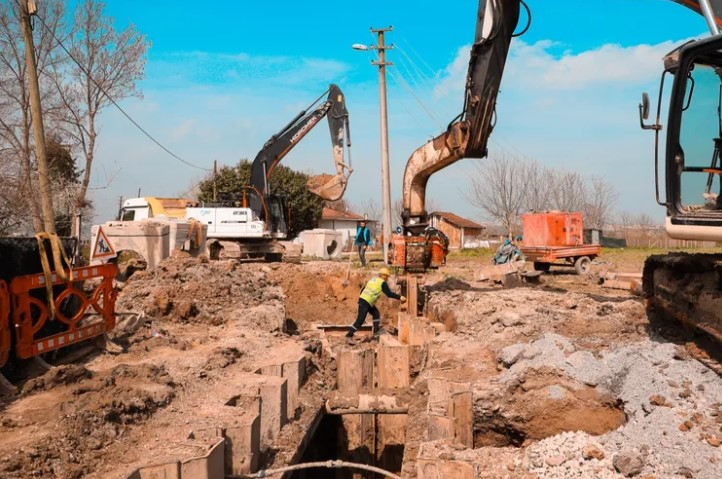 Sakarya'da 17 Bin 500 Metrelik Atık Su Hattında Son Kontroller