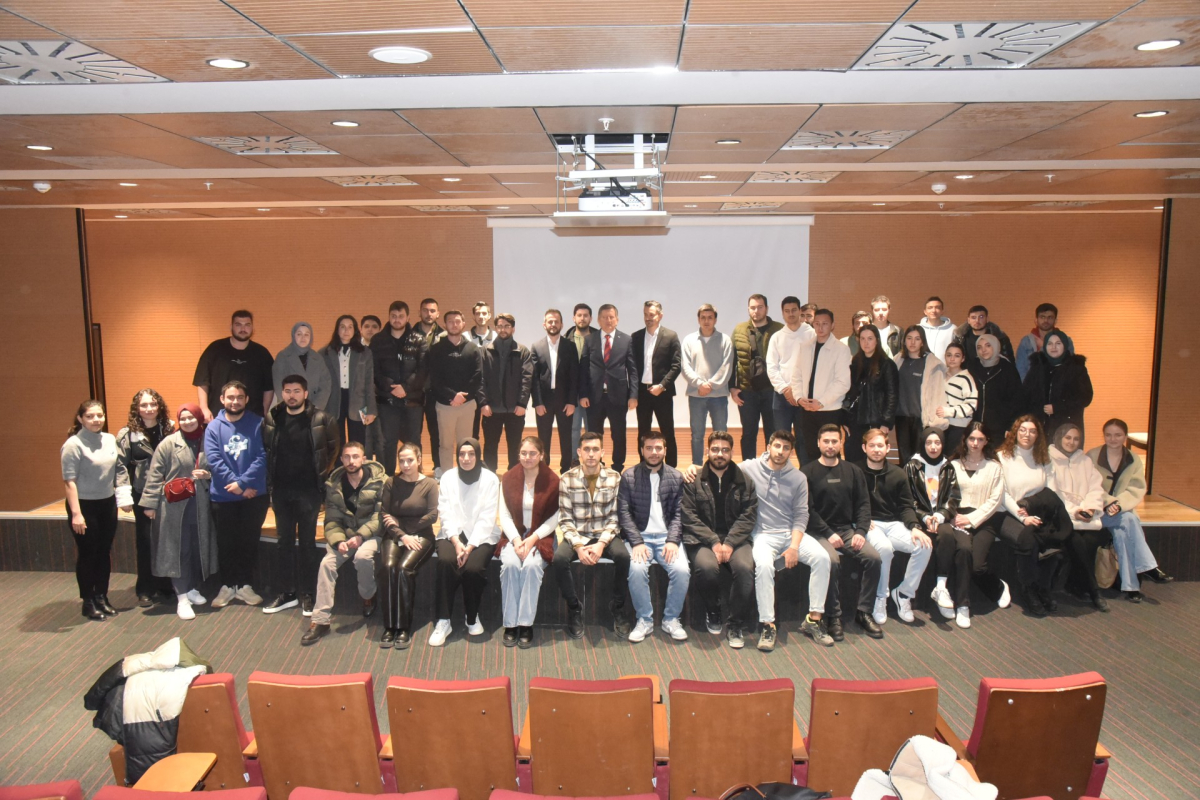 Ziraat Fakültesi &Prime;Sektör-Öğrenci Buluşmaları&Prime; devam ediyor