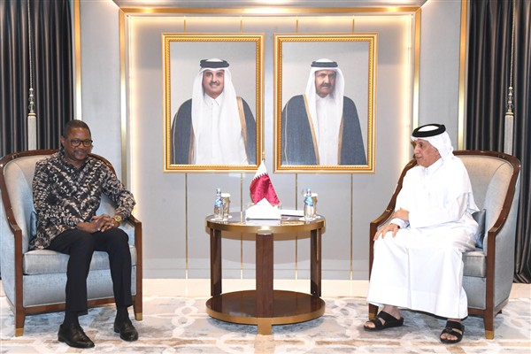 Katarlı Bakan Al Muraikhi, Burkina Faso Dışişleri Bakanı Traore ile görüştü