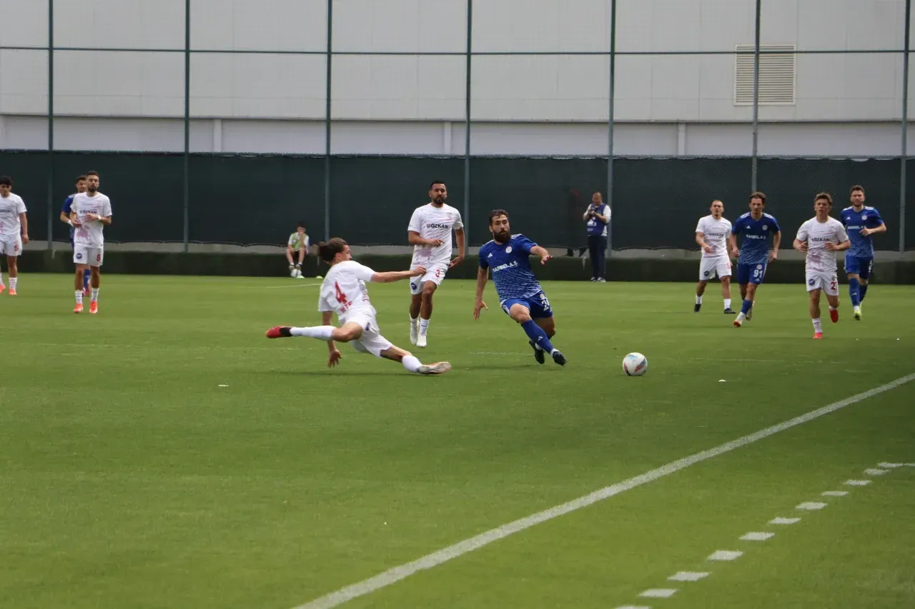 Karaköprü Belediyespor Altınordu'ya Mağlup Oldu: 1-2