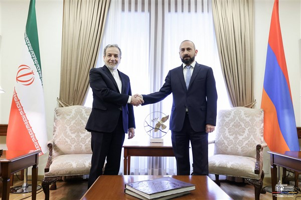 Araghchi: İran'ın Ermenistan ile olan sarsılmaz dostluğu, karşılıklı güvenin ürünüdür
