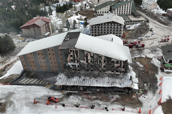 Başkan Bozbey: Uludağ’da yanan oteli denetledik, raporu yetkililere ilettik